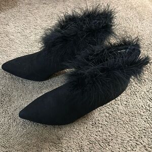 Black faux suede ankle boots with feathers Booties size 10